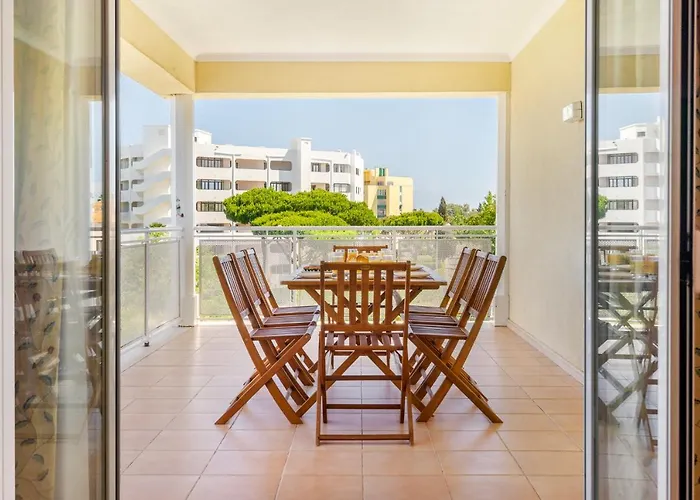 Whome | Vilamoura Family Апартаменты Картейра